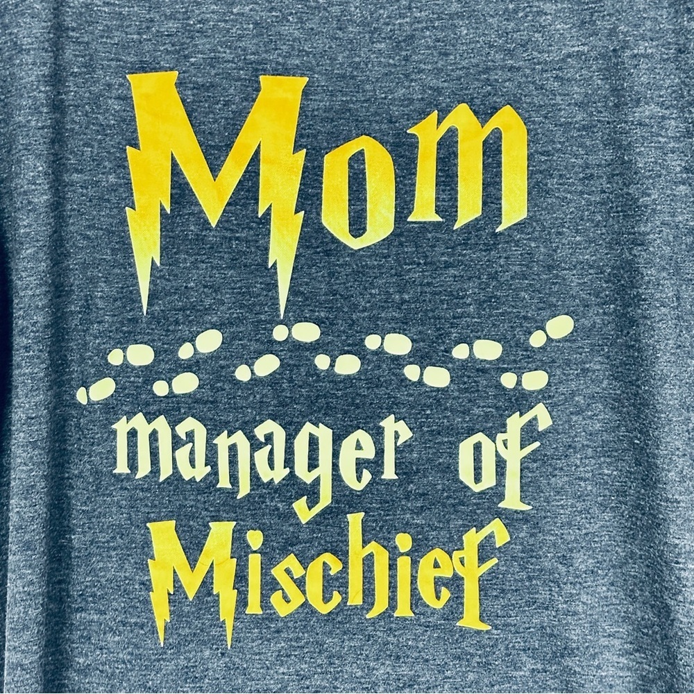 'Mom Manager of Mischief' short sleeve tee, Blue and Yellow, Large, EUC! - Picture 4 of 5